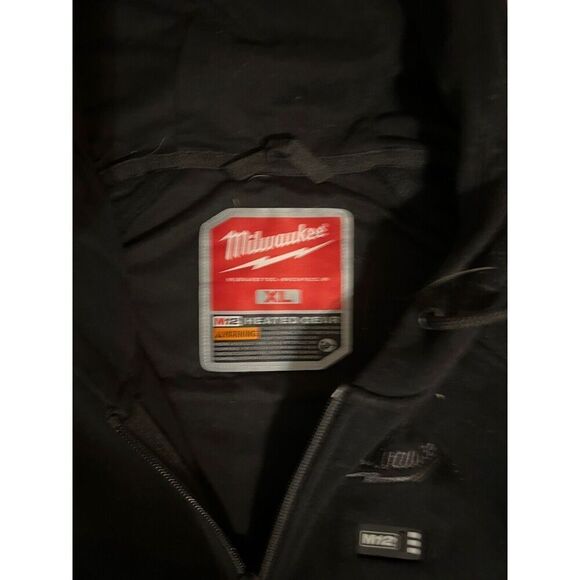 Milwaukee 205B-21S M12™ AXIS™ Men's XL Black Heated Hooded Jacket - Picture 3 of 3
